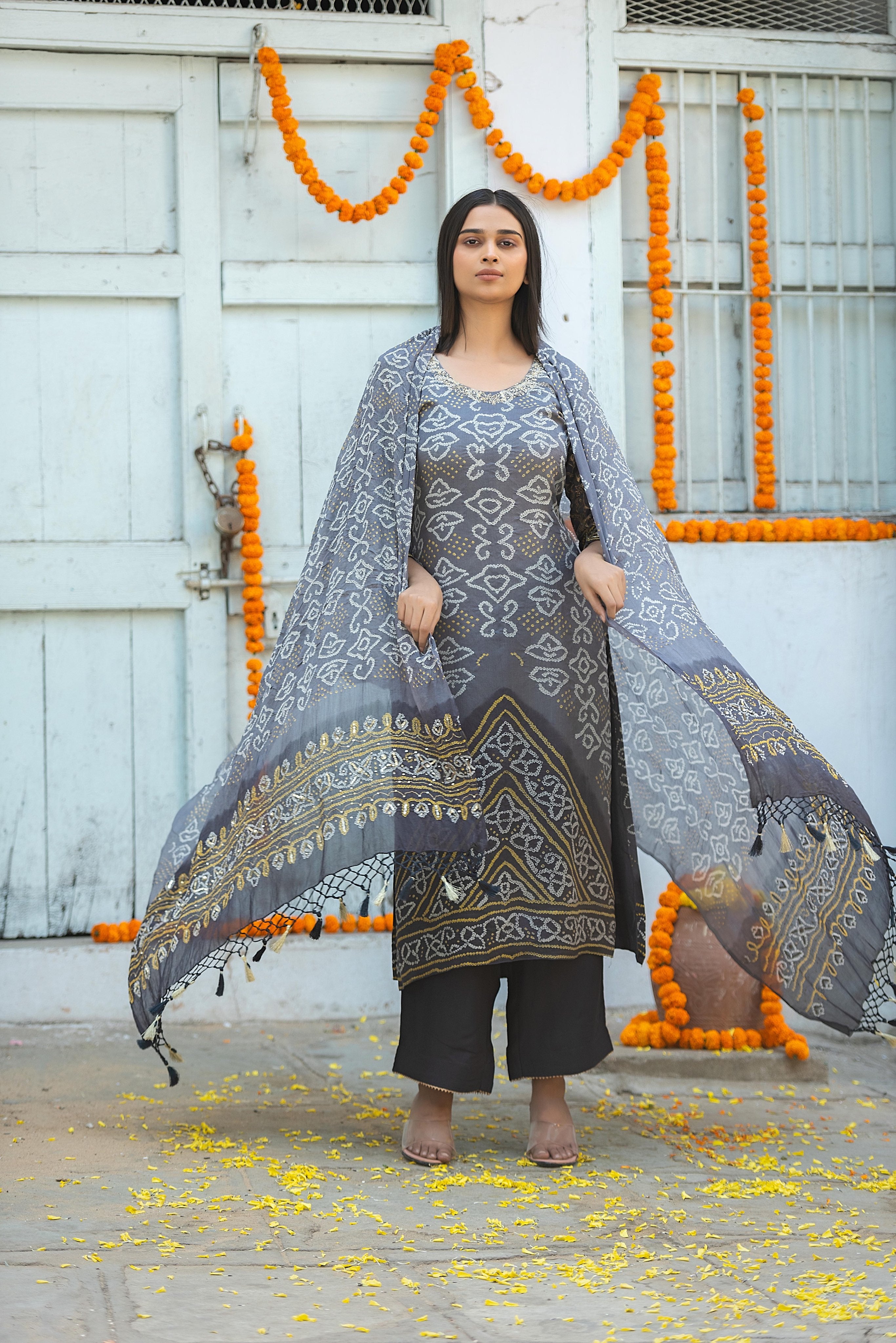 Bandhej 3 piece suit | SP 027